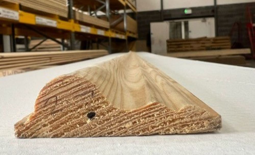 Dado Rail U/S Redwood FSC